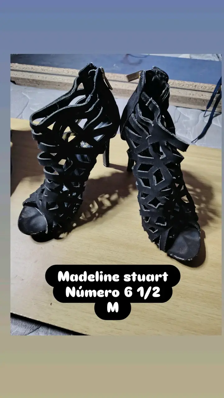 Botines negros con taco Gacel - 4