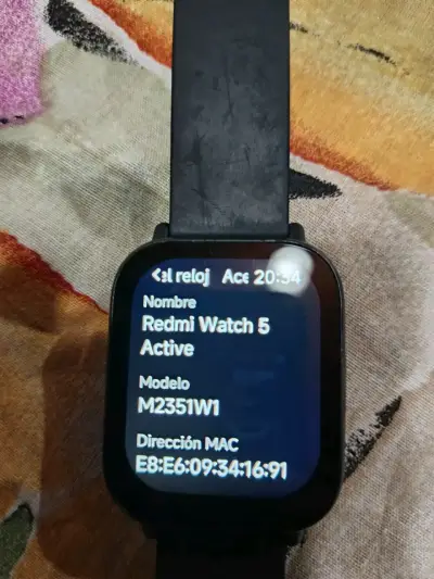 Smartwatch negro con apps - miniatura 2