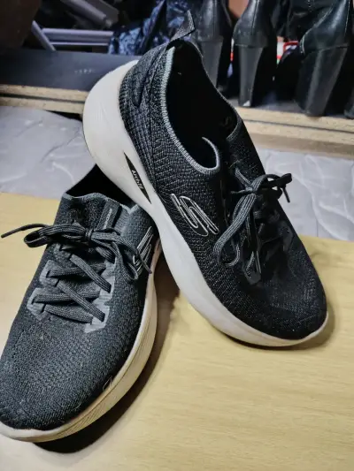 Zapatillas deportivas negras - miniatura 1