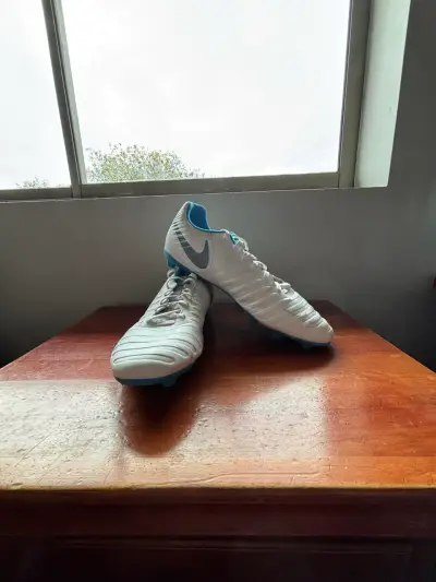 Zapatillas deportivas blancas nike - miniatura 1