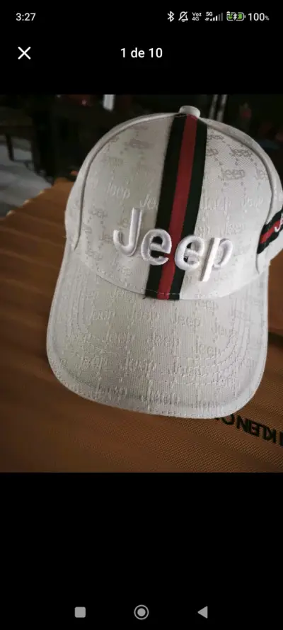 Gorra blanca Jeep con diseño - miniatura 1