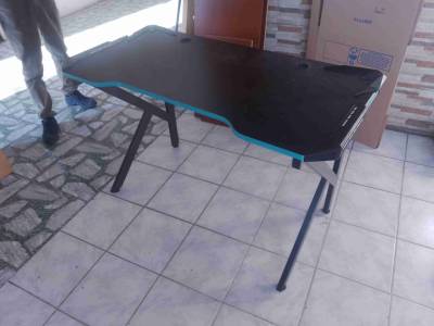 Escritorio gaming negro modern - miniatura 1