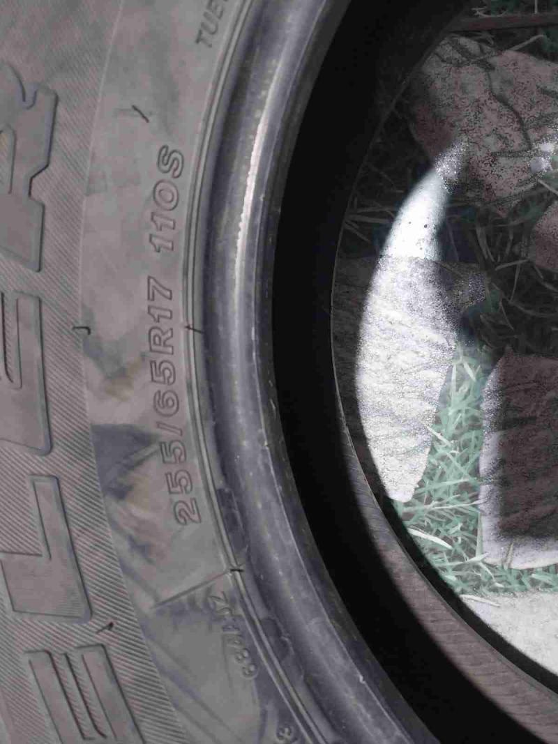 Neumático Bridgestone usado - 4