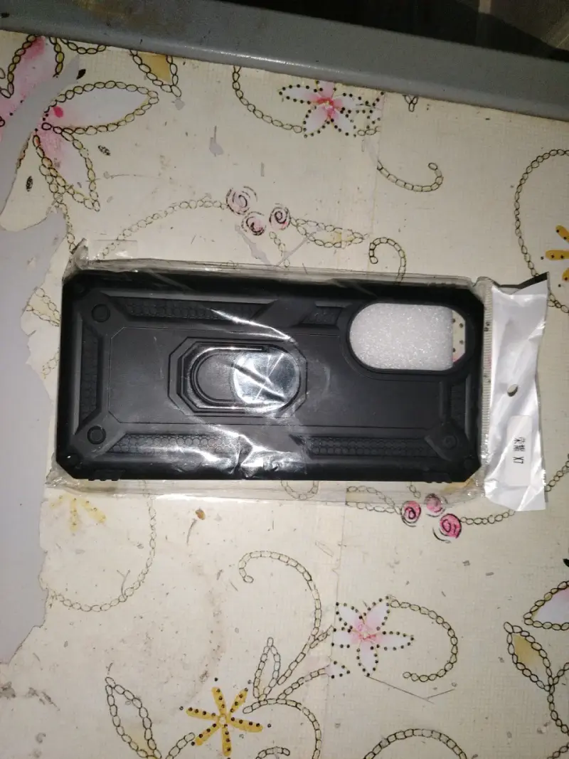 Funda protectora negra para celular