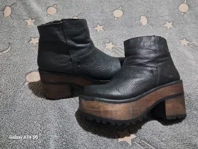 Botines de cuero negro con plataforma - miniatura 1