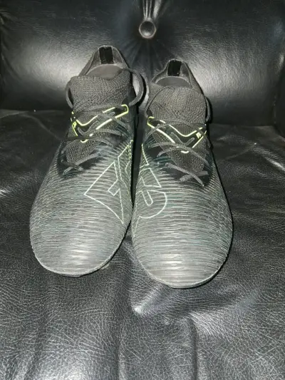 Zapatos de fútbol con toperoles - miniatura 2