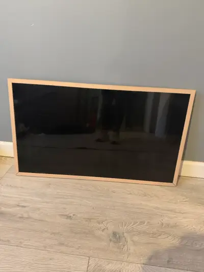 Televisor Samsung the frame 32” - miniatura 1