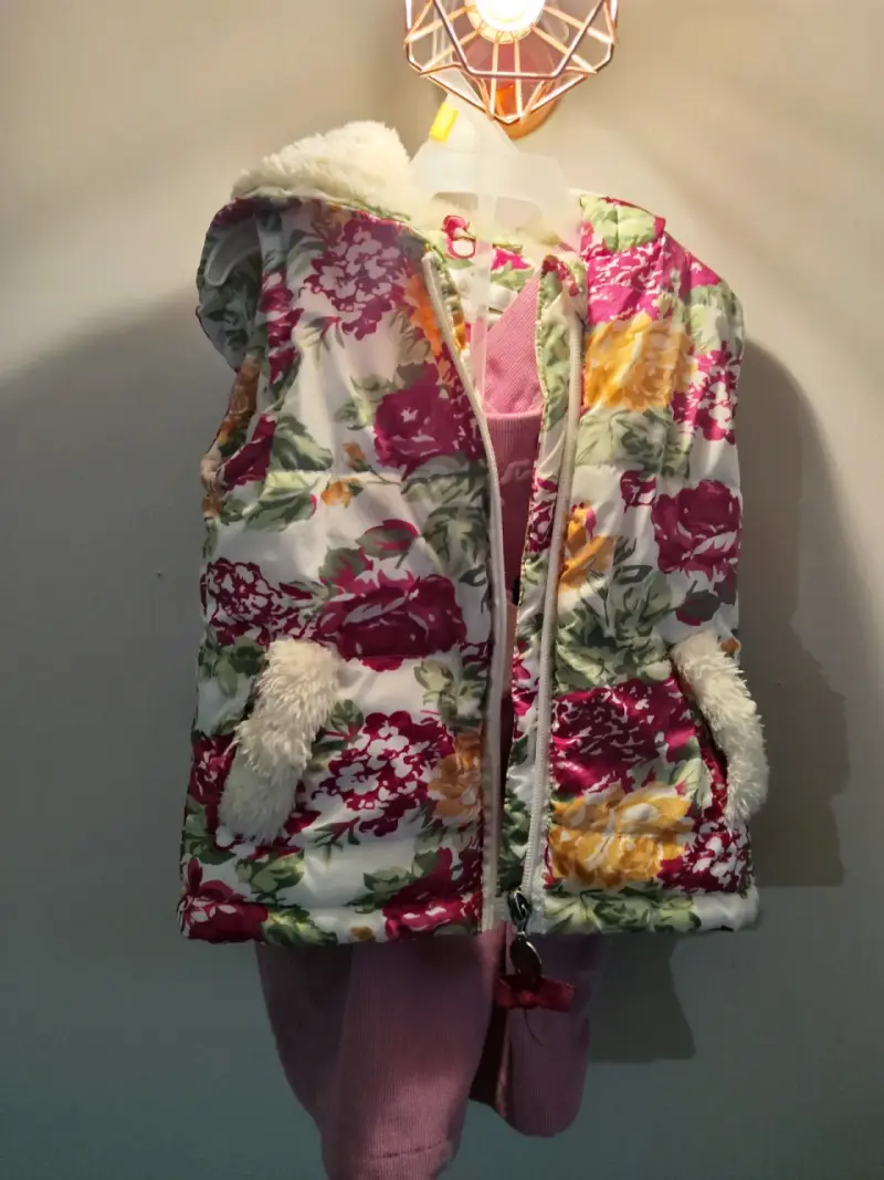 Chaqueta infantil floral y jardinera limonada - 3