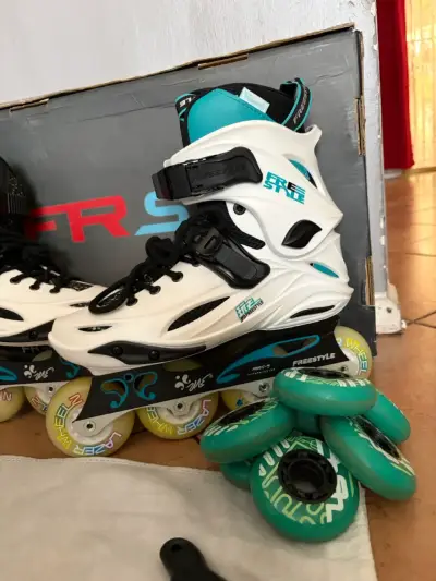 Patines Freestyle N* 36 - miniatura 1