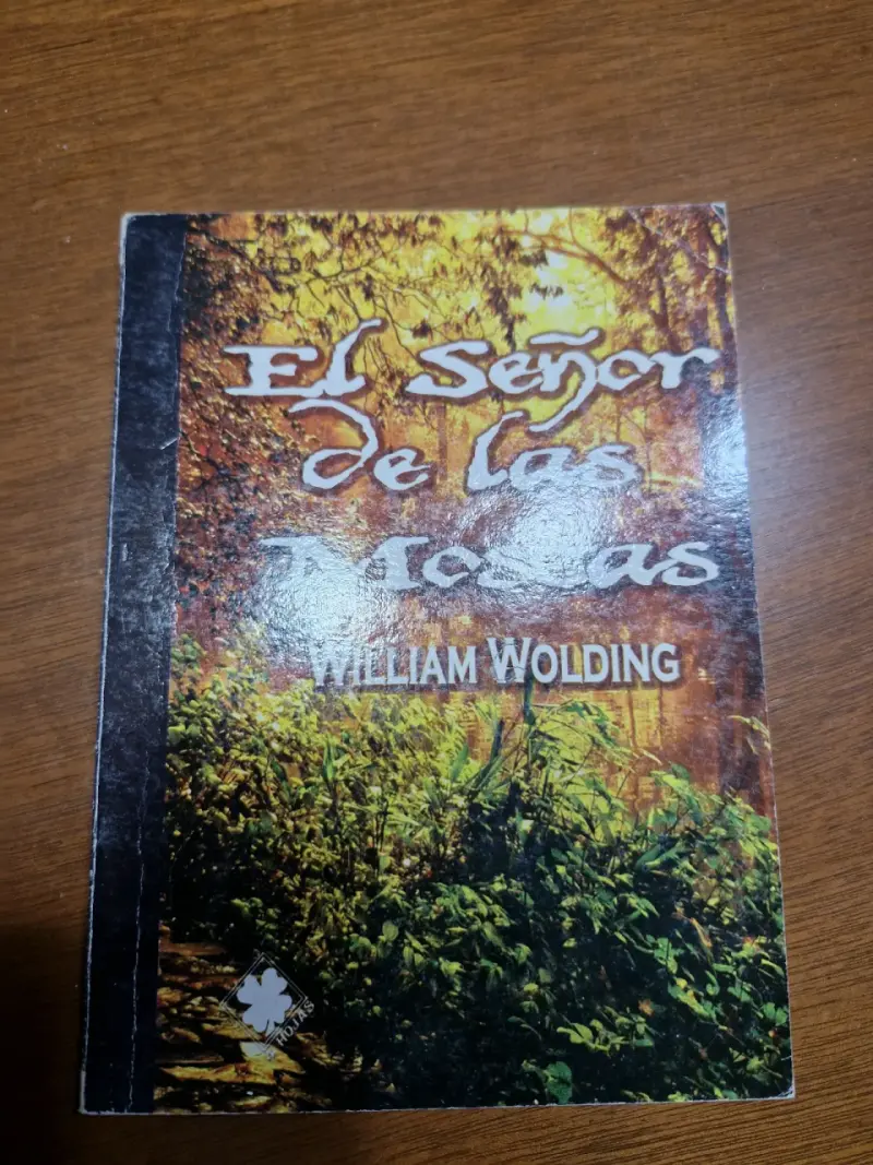 Libro 'El Señor de las Moscas'
