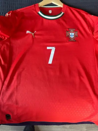 Camiseta roja Portugal Puma - miniatura 1