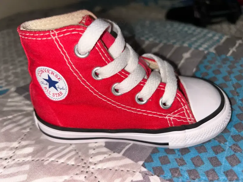 Zapatillas converse rojas para bebé - 2
