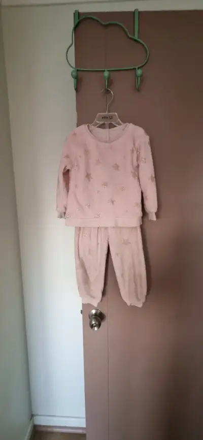 Promoción 4 pijama de niña talla 3-4 - miniatura 1