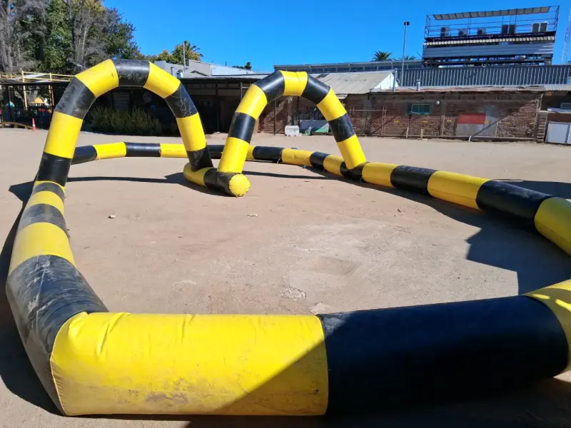 Pista inflable de carreras - 1