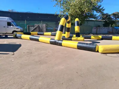 Pista inflable de carreras - miniatura 2
