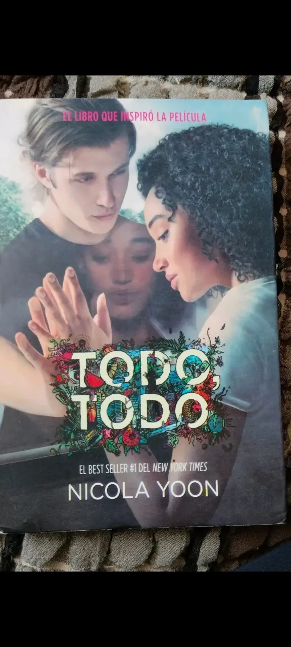 Libro 'Todo Todo' de Nicola Yoon