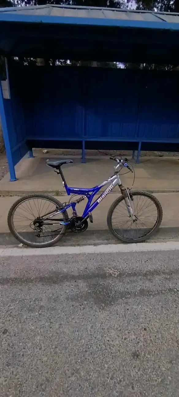 Bicicleta de montaña azul (Bianchi Pro )aro 26 - 2