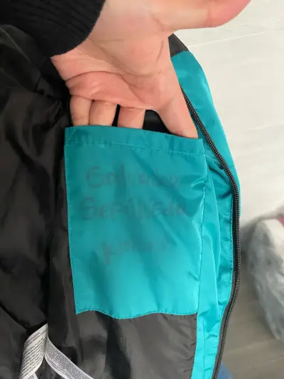 Parka bicolor con capucha - miniatura 4