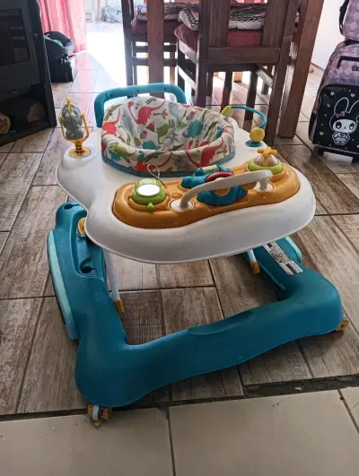 Andador para bebé multicolor - miniatura 1