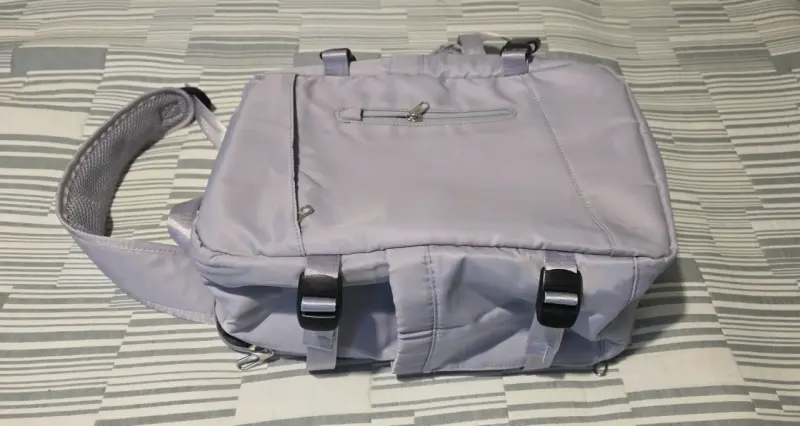 Mochila gris purpuro claro con bolsillos - 1