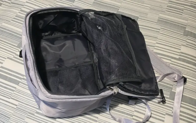 Mochila gris purpuro claro con bolsillos - 2