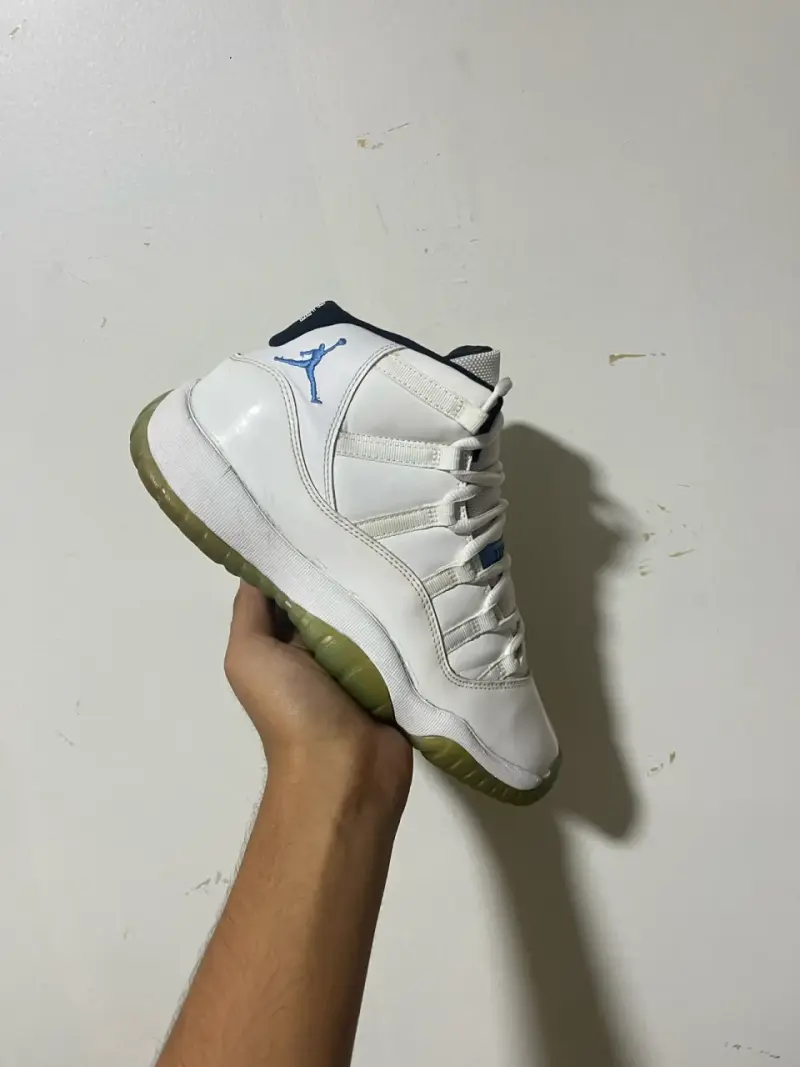 Zapatillas deportivas blancas - 2