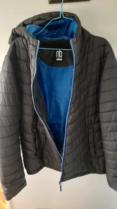Parka negra con capucha hombre talla L - miniatura 2