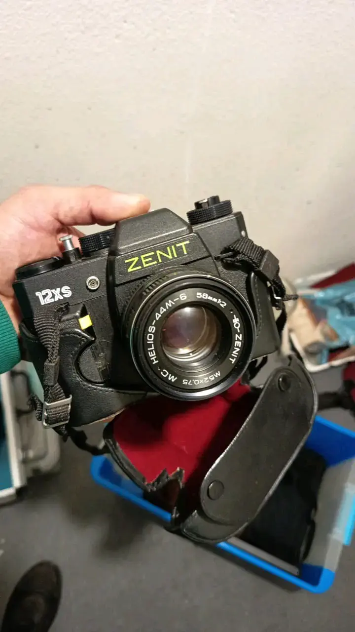 Cámara Zenit 12XS clásica