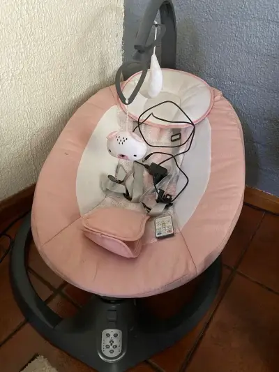 Silla mecedora de bebé BEBESIT - miniatura 1
