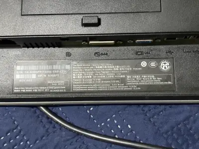 Monitor Dell P2014Ht IPS 20” Ajustable - miniatura 5