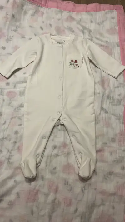 Ropita bebe Niña 0-3 meses - miniatura 3