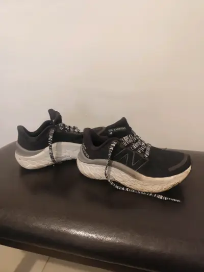 Zapatillas deportivas New Balance negras - miniatura 3