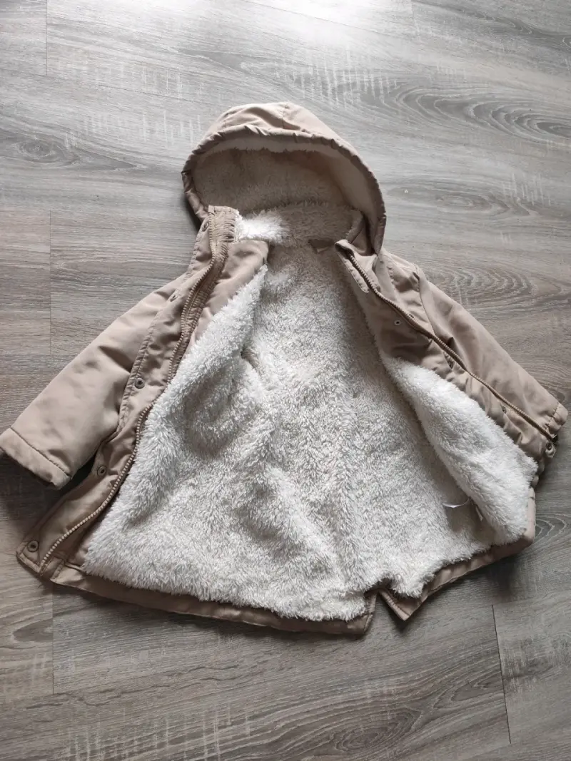 Parka beige con capucha y forro - 3
