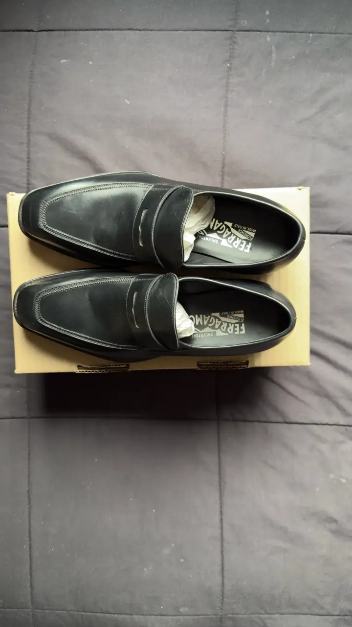 Zapatos f negros de cuero salvatore ferragamo - 3