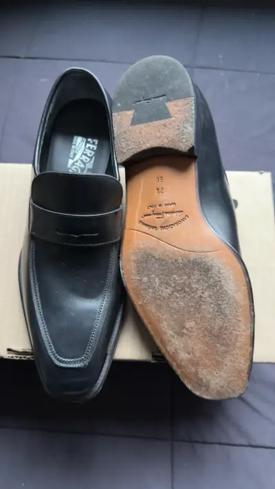 Zapatos f negros de cuero salvatore ferragamo - miniatura 4
