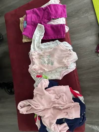Lote de ropa para bebé - miniatura 1