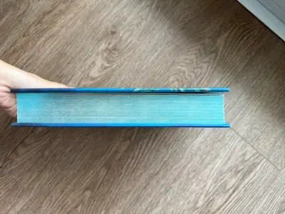 Libro 'La Serpiente y las Alas de la Noche' - miniatura 3