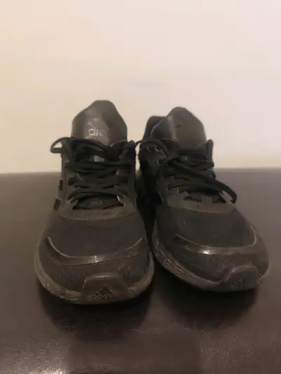 Zapatillas deportivas negras - miniatura 1