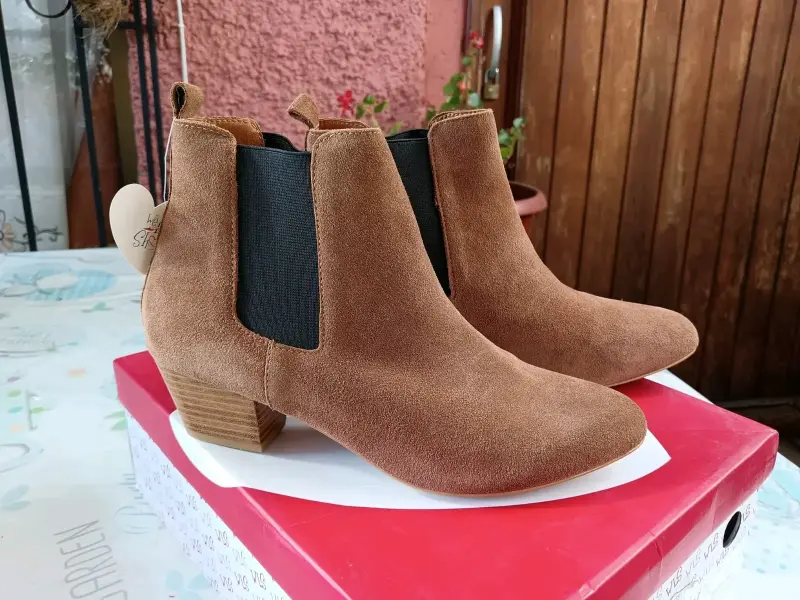 Botines camel de gamuza - 1