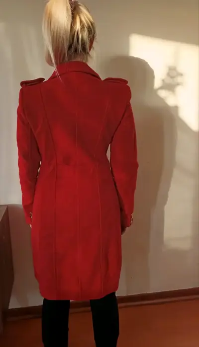 Abrigo largo rojo mujer - miniatura 1