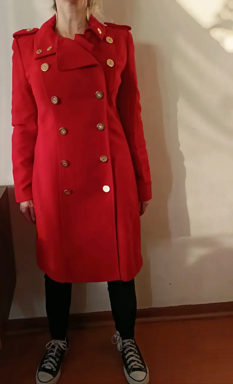 Abrigo largo rojo mujer - 4