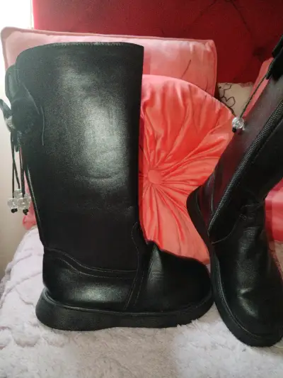 Botas de cuero negras - miniatura 4