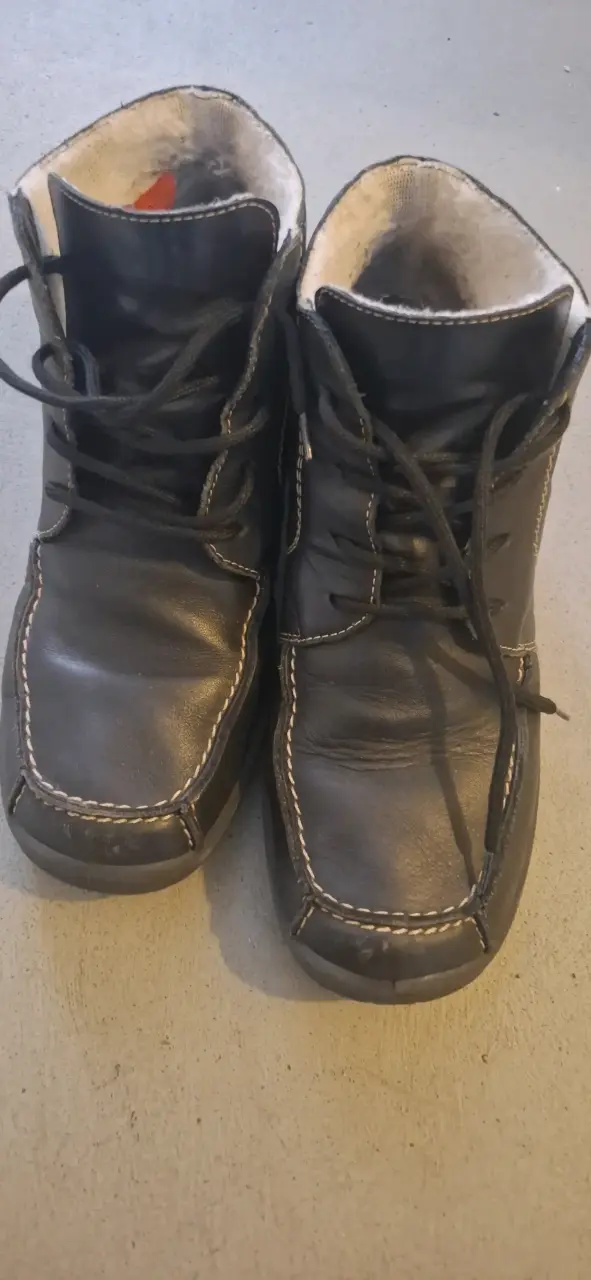 Botas negras forradas - 1