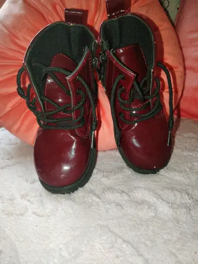 Botas de cuero burdeo marca vinnys - miniatura 4