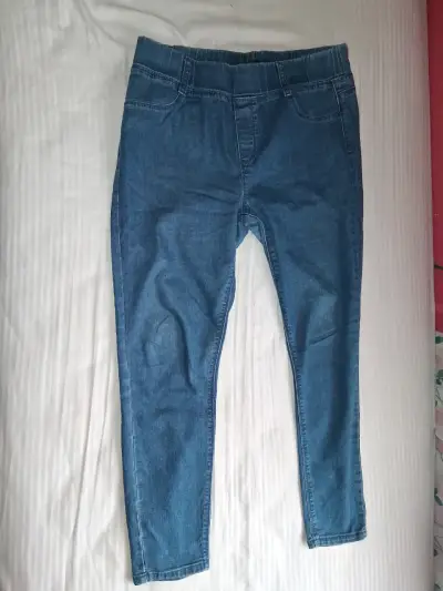 Pantalones de mezclilla azules - miniatura 1