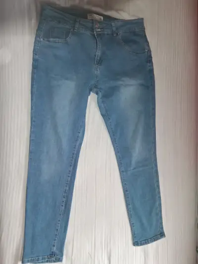 Jeans azules rectos - miniatura 1