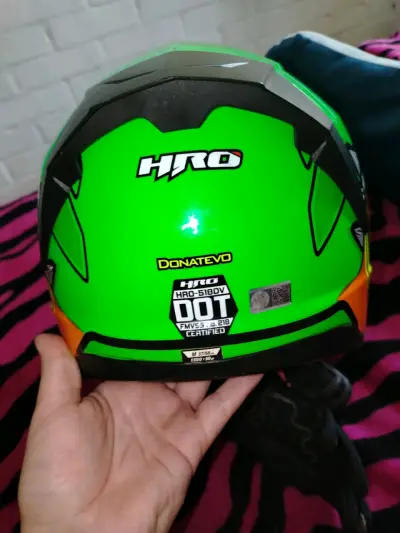 Casco HRO verde con diseño - miniatura 3