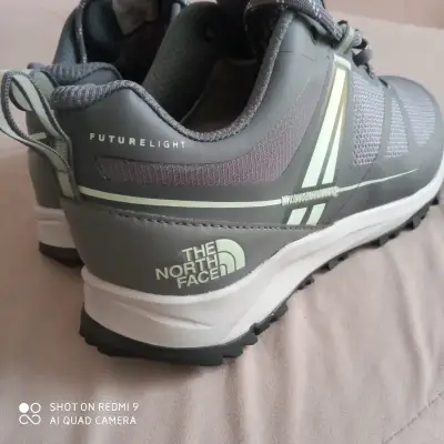 Zapatillas The North Face grises - miniatura 3