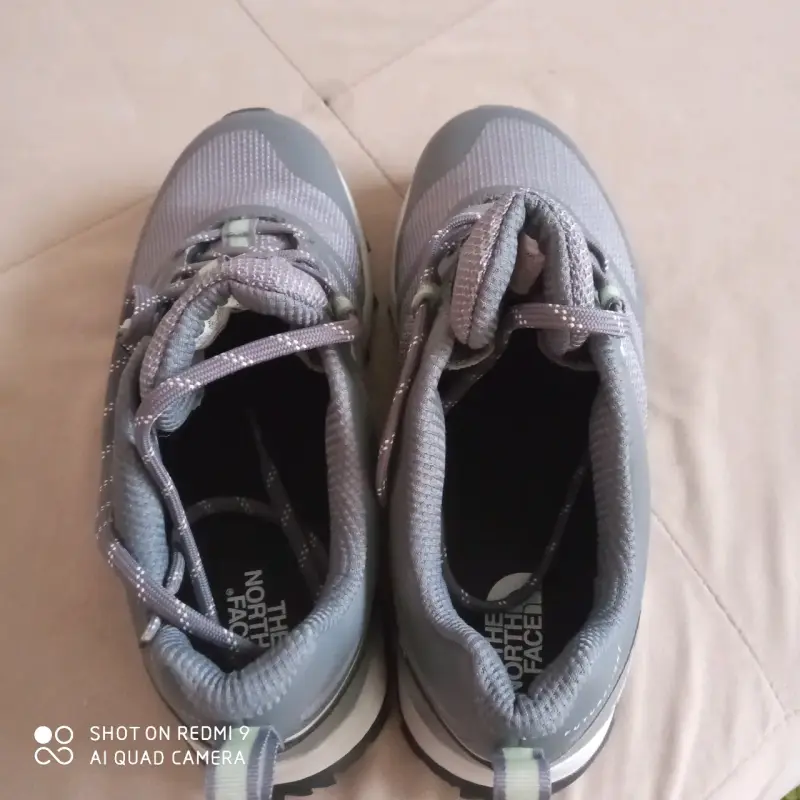 Zapatillas The North Face grises - 4