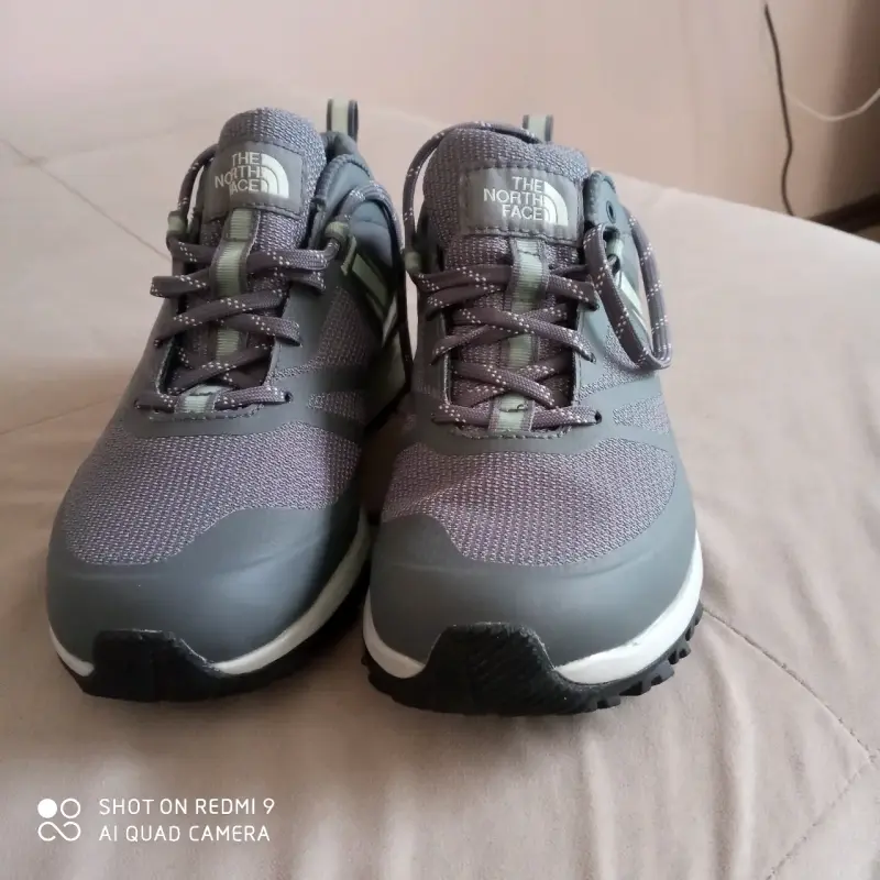Zapatillas The North Face grises - 5